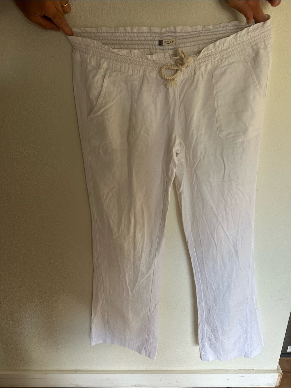 Roxy White Drawstring Jogger Pants